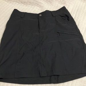 Black Skort